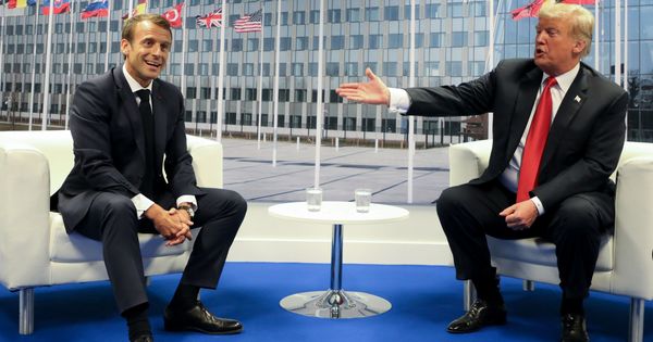 Foto: Trump con Macron durante la cumbre de la OTAN (Reuters)