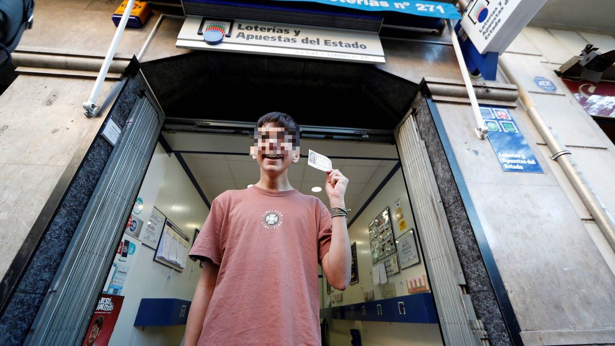 Un joven de 15 años gana el primer premio de la Lotería del Niño... ¿pero puede cobrarlo?