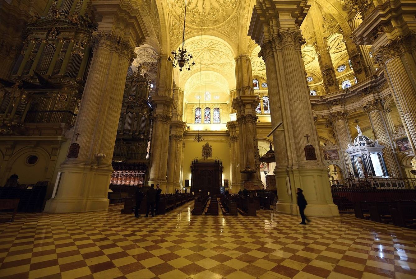 El interior de la catedral de Málaga (Toñi Guerrero).
