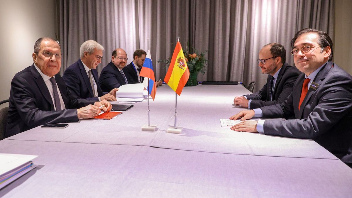 Albares se reúne con su homólogo ruso Lavrov con el gas y Ucrania sobre la mesa