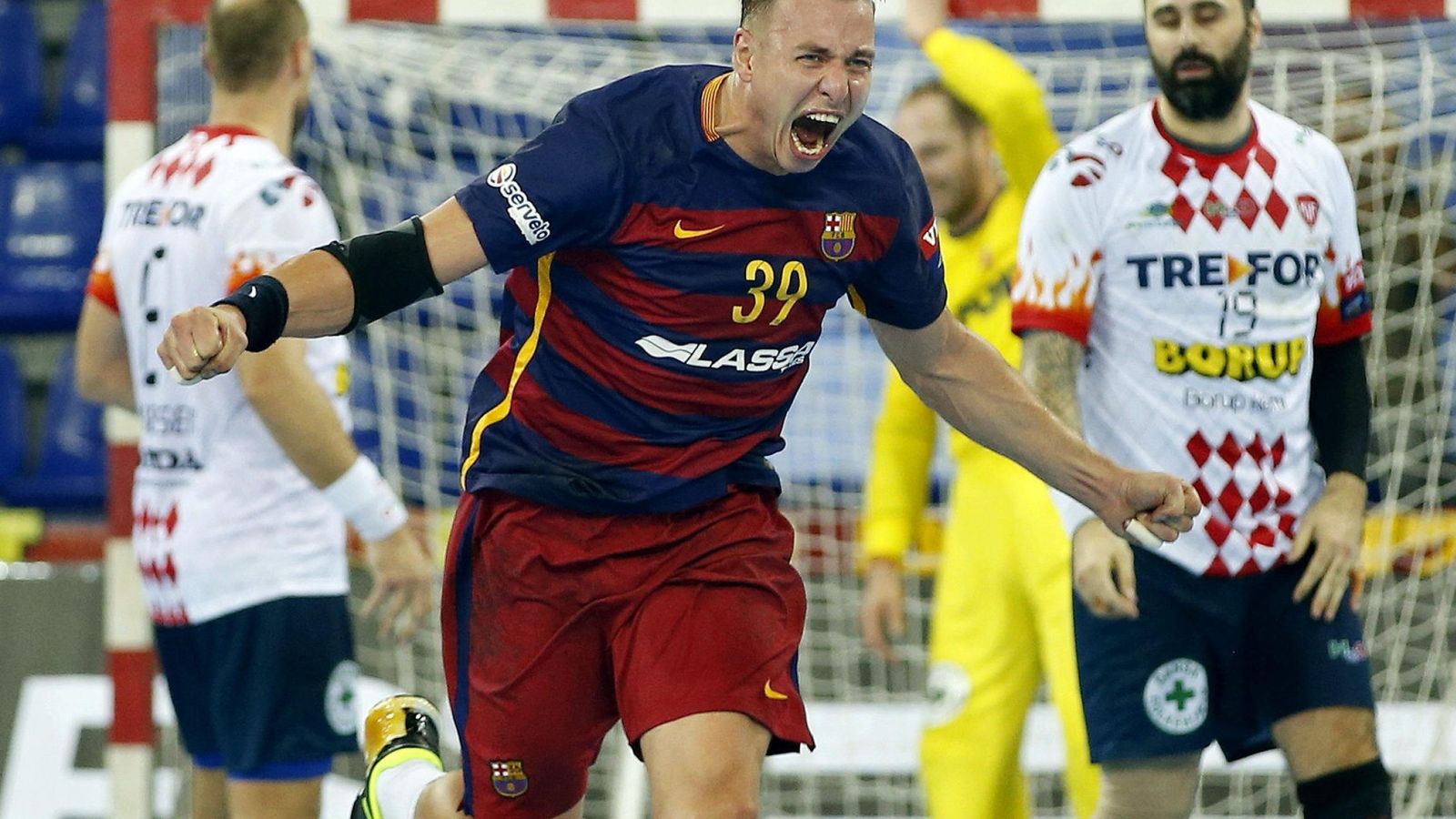 Foto: Filip Jicha, del FC Barcelona Lassa, celebra un gol. (EFE)