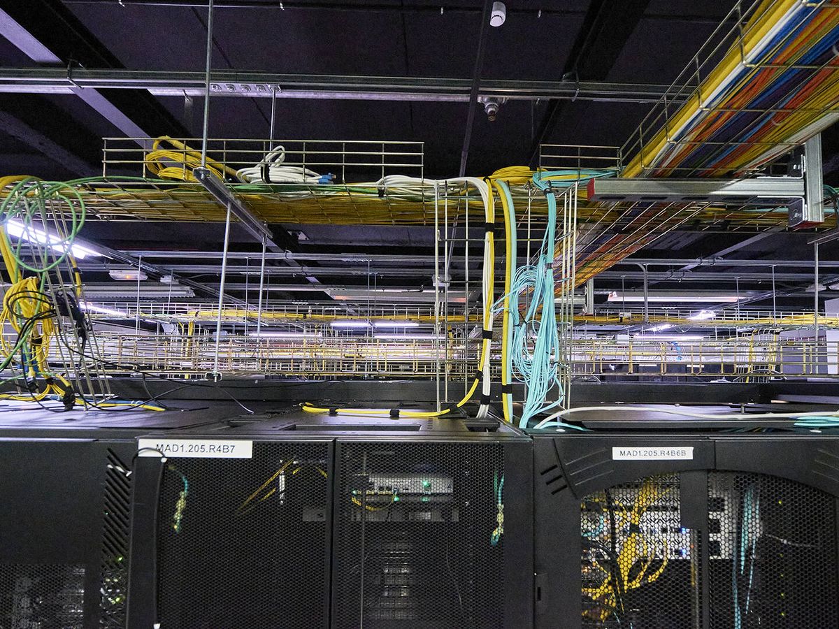 Foto: Instalaciones de un data center en Madrid. (Jesús Hellín)