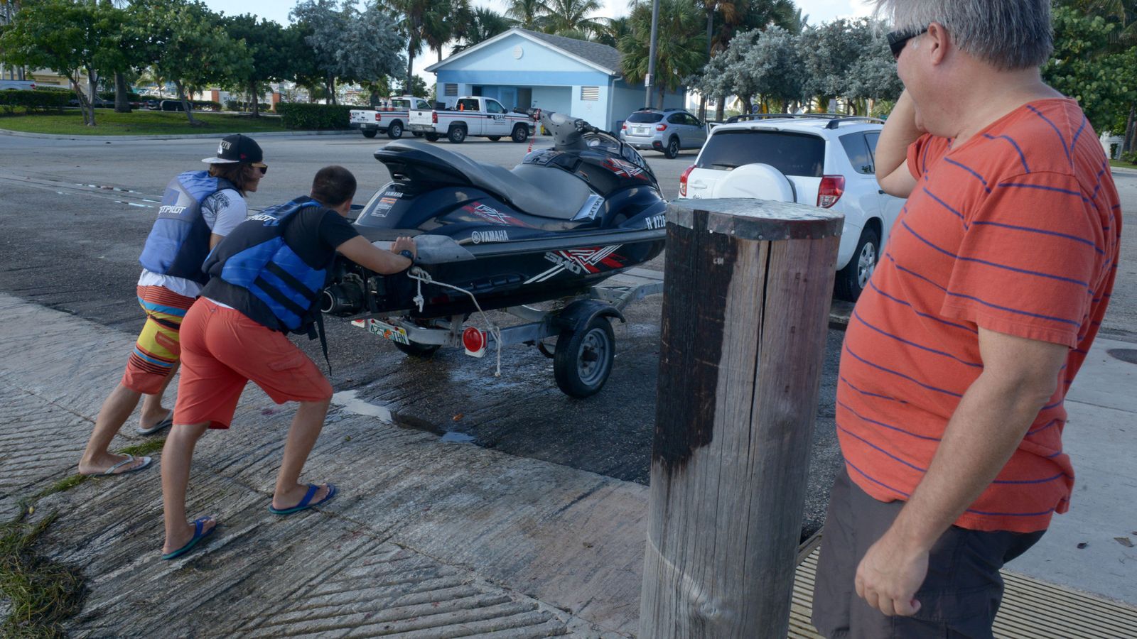 Foto: Comienzan a sentirse los efectos del huracán en Florida. (EFE)
