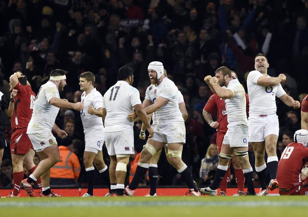 Foto: Inglaterra celebra su triunfo ante Gales (Reuters).