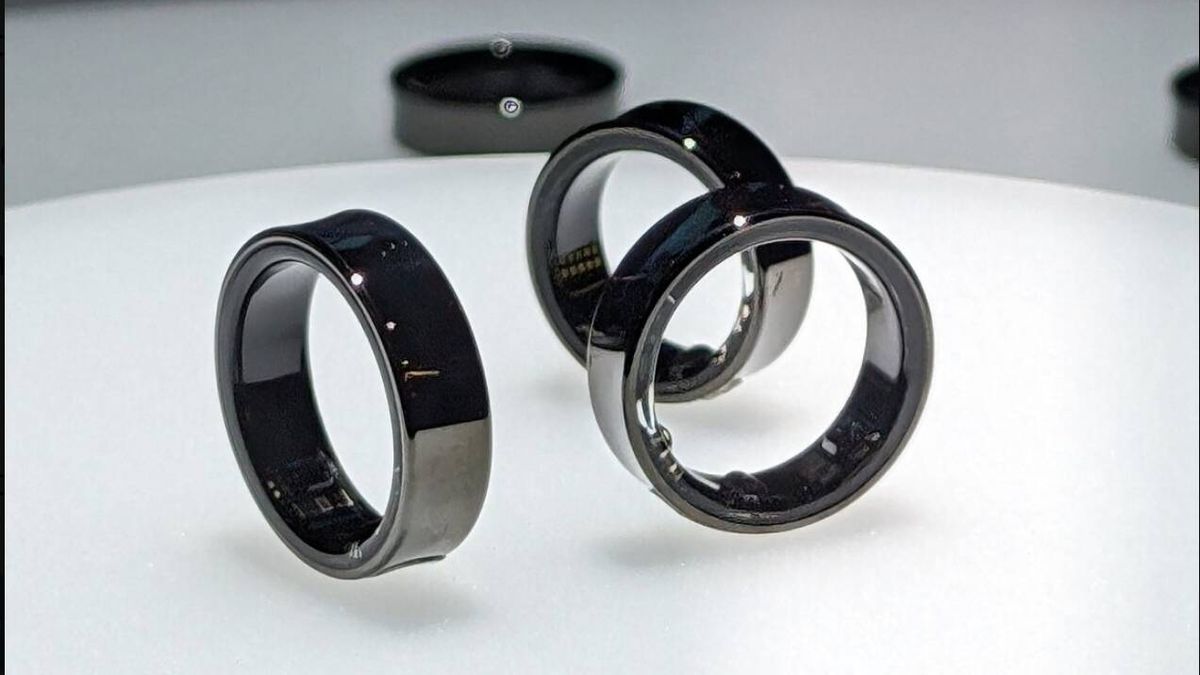Pesa menos de 3 gramos: así es el Galaxy Ring, el anillo inteligente de Samsung en el MWC 2024