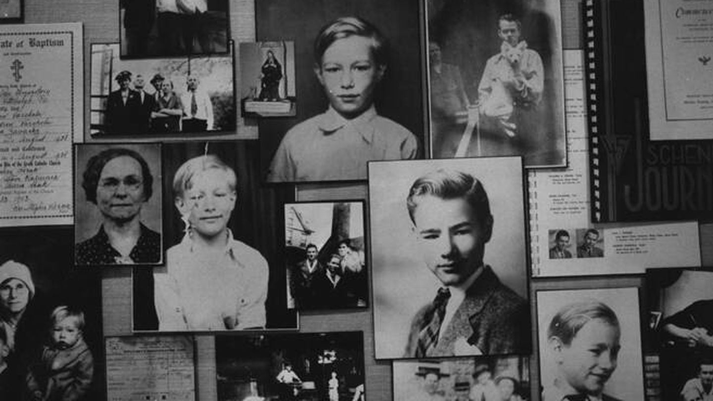 Colección de fotografías de Andy Warhol de joven