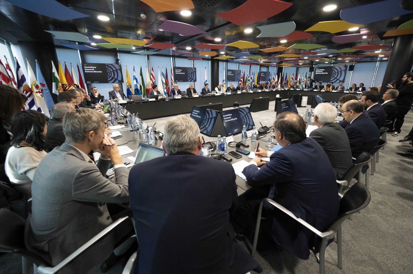 Imagen de la Asamblea General Extraordinaria de LaLiga. (EFE/LaLiga) 