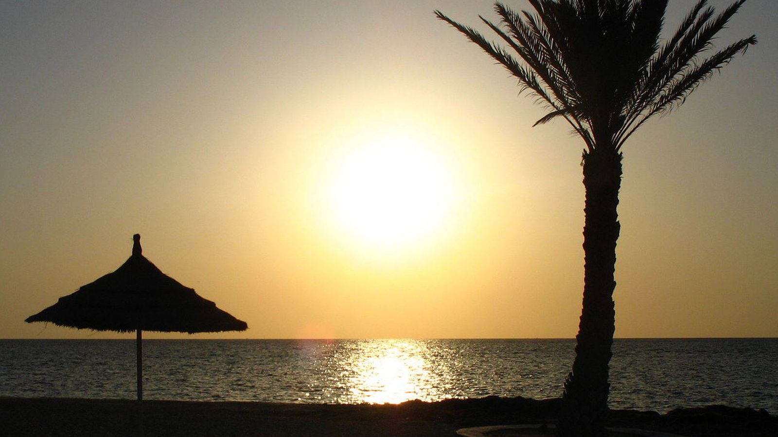 Foto: Puesta de sol en Djerba (Túnez). (CC/SuperManu)