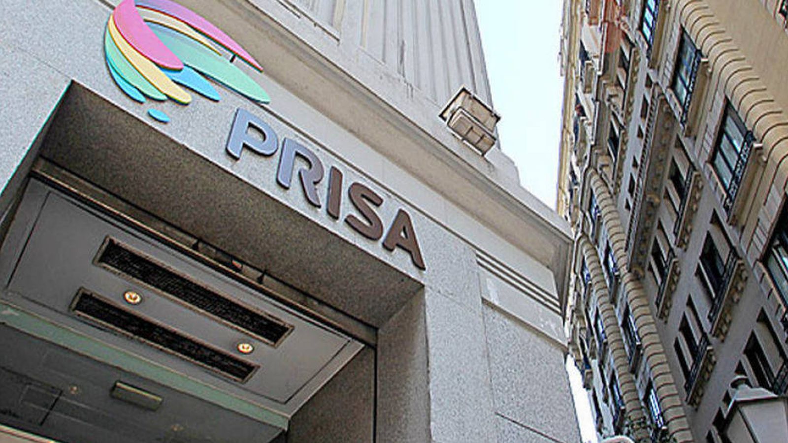 Foto: Exterior de la sede de Prisa en la calle Gran Vía de Madrid. (EFE)