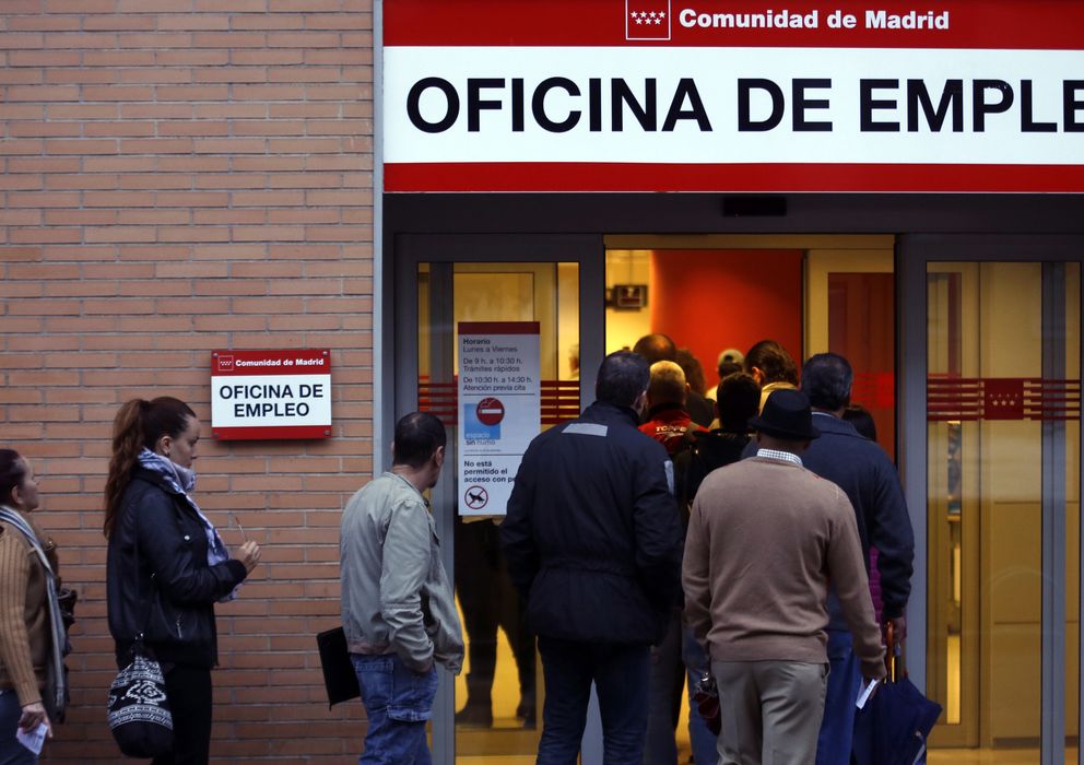 Foto: Una oficina del paro en Madrid (Reuters)