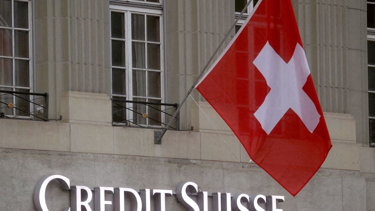 El BCE pide a los grandes bancos que revisen su exposición a Credit Suisse