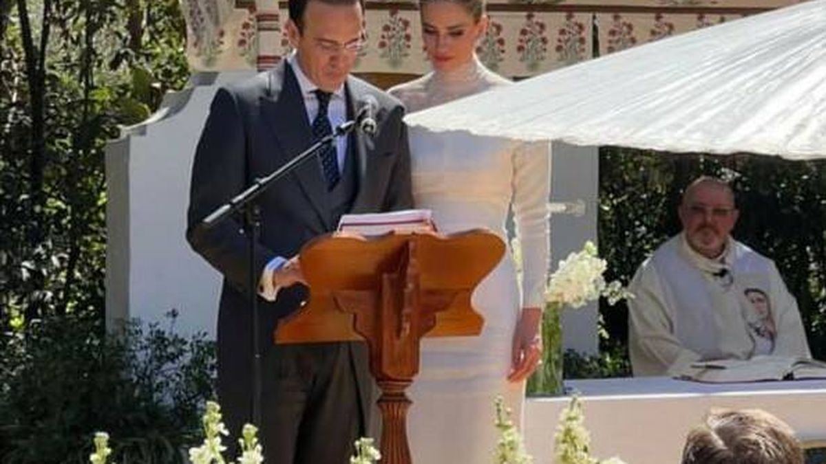 La boda de Teresa Baca en Sevilla, al detalle: look nupcial, invitadas y una gran celebración