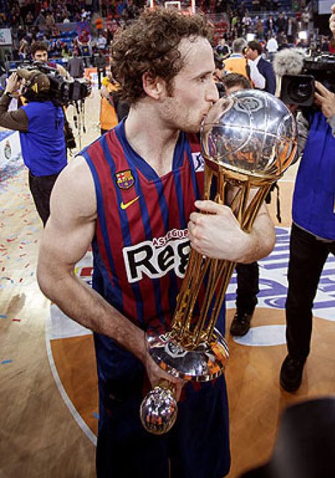 Foto: El Barcelona Regal se proclama campeón de una Copa a la que acudía de 'víctima'