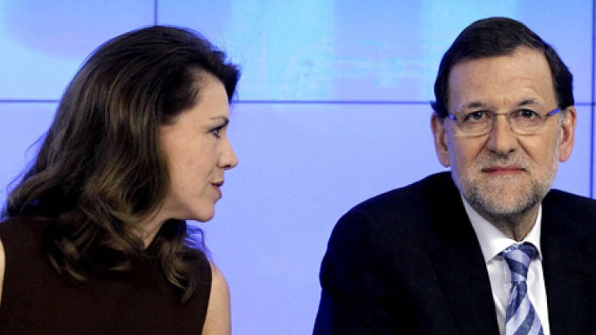Rajoy, Cospedal y tres ministros se citan con Aznar en FAES tras sus críticas al Gobierno