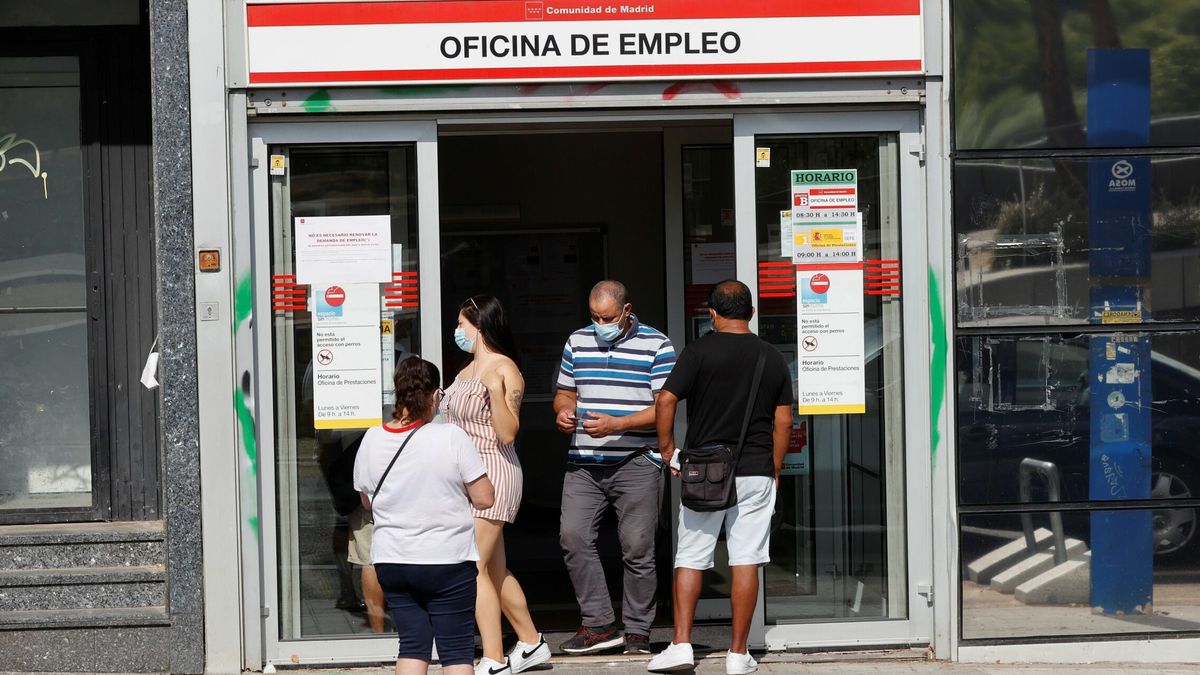 España destruye empleo por primera vez en un mes de julio y el paro sube en 3.200 personas