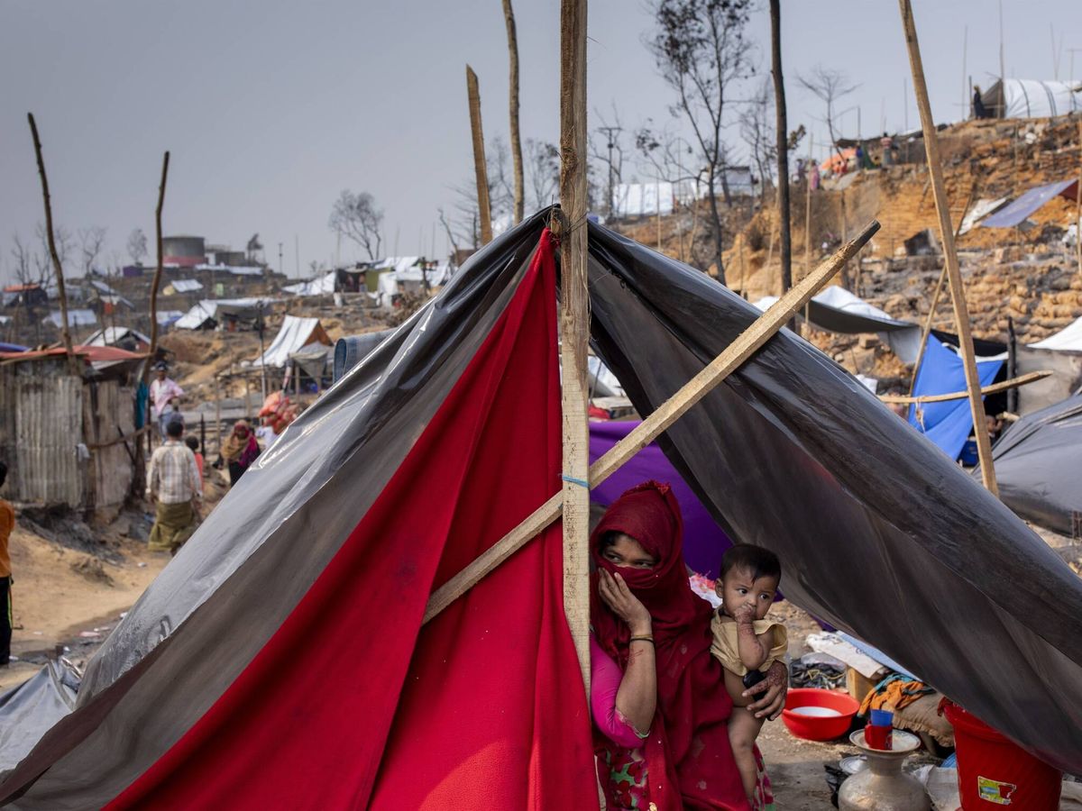 Foto: Imagen de archivo en un campamento de refugiados rohinyas en Bangladesh. (Europa Press)