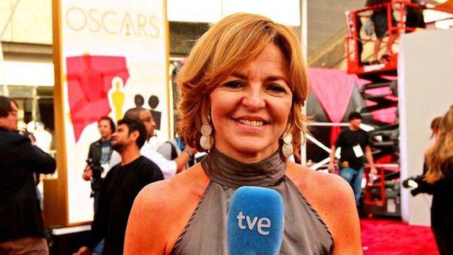 Almudena Ariza, cubriendo los Premios Oscar en una imagen de archivo. (RTVE)