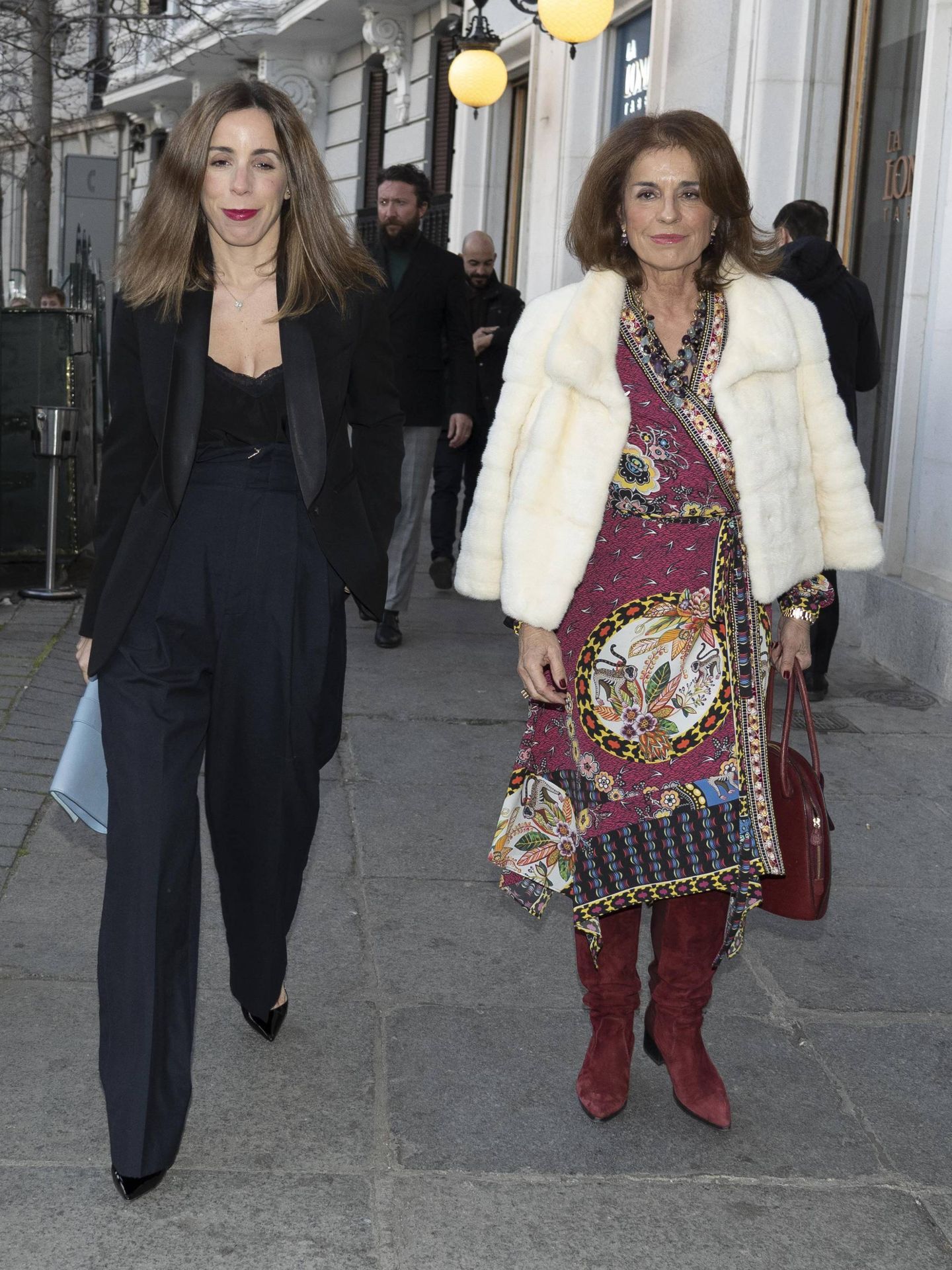 Ana Aznar Botella y Ana Botella en el Teatro Real. (Cordon Press)