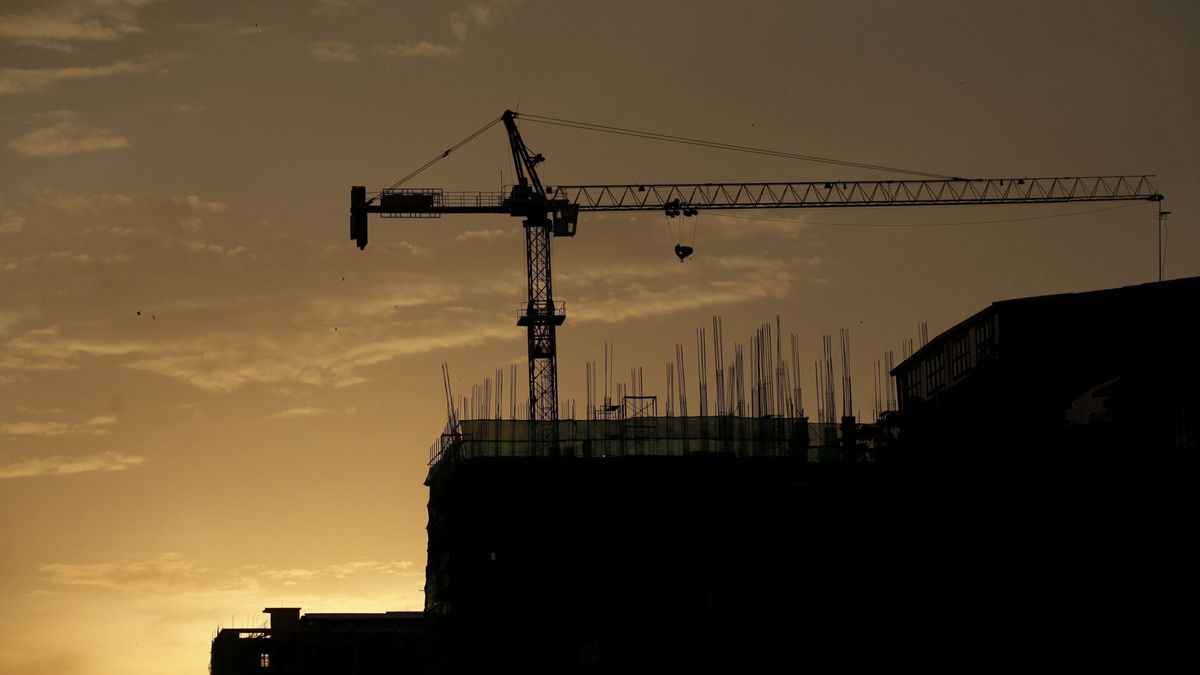 La vivienda afronta un ajuste de precios y un desplome de la construcción  