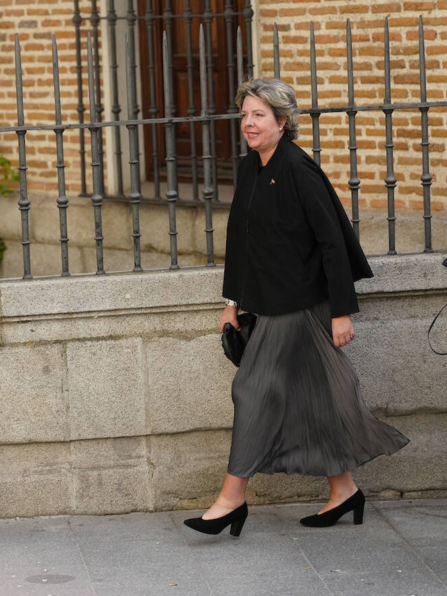 Simoneta Gómez-Acebo  a su llegada al funeral de Fernando Gómez-Acebo en Madrid. (LP)