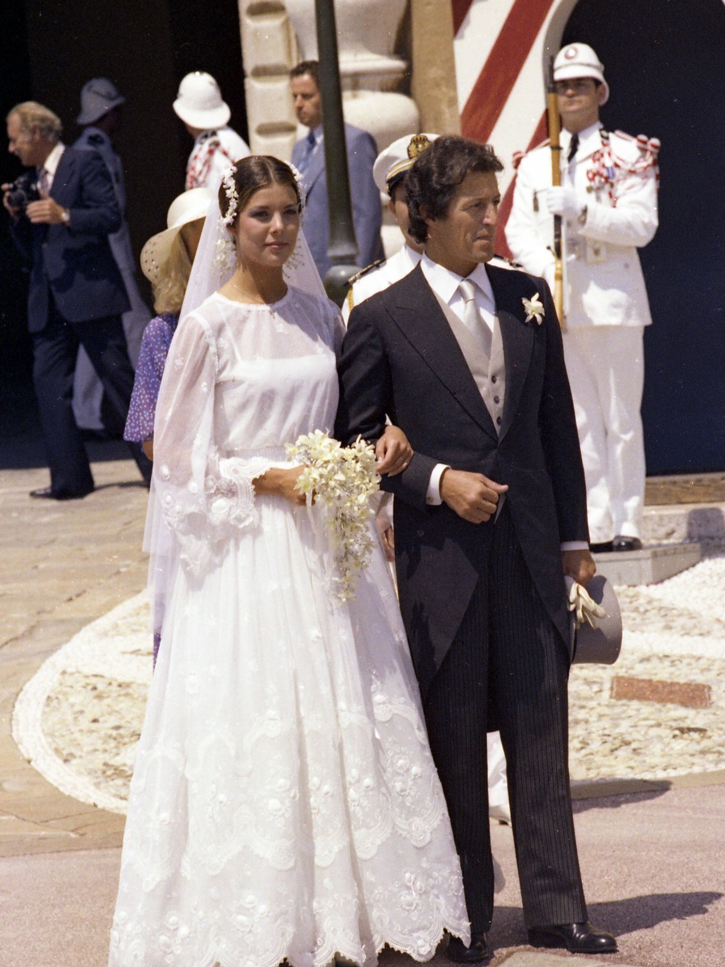 Carolina de Mónaco en su primera boda con Philippe Junot, en 1978. (Gtres)