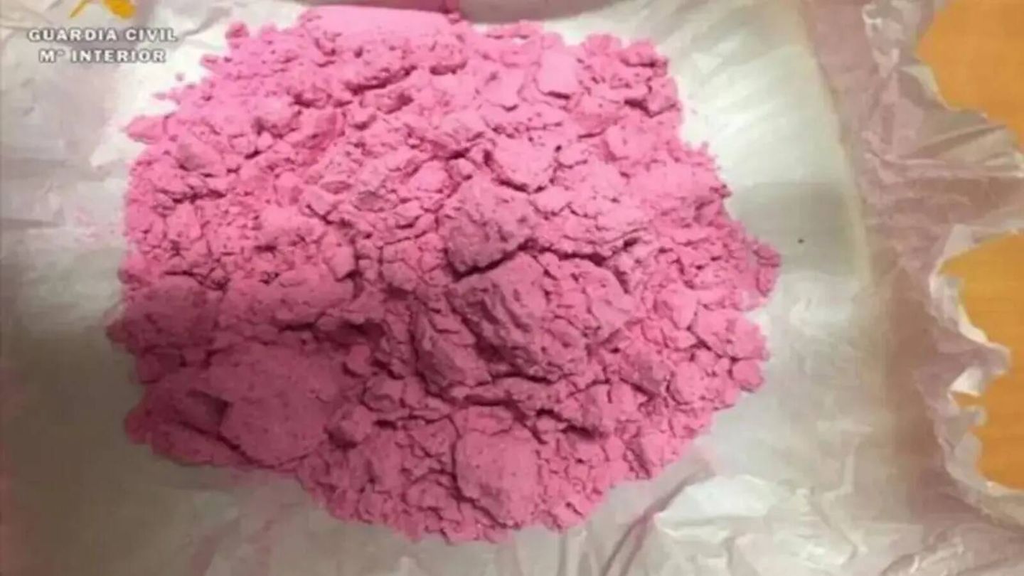 Un alijo incautado de cocaína rosa o tusi. (Guardia Civil/Ministerio del Interior)