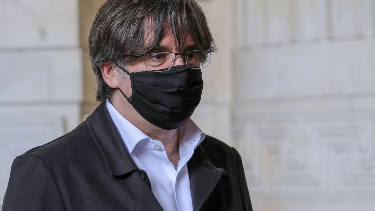 Puigdemont comparece ante la Eurocámara para pedir que se rechace su suplicatorio