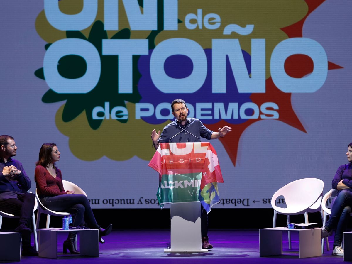 Foto: El exvicepresidente del Gobierno y ex secretario general de Podemos durante el acto de clausura de la Universidad de Otoño de Podemos. (EFE/Mariscal)
