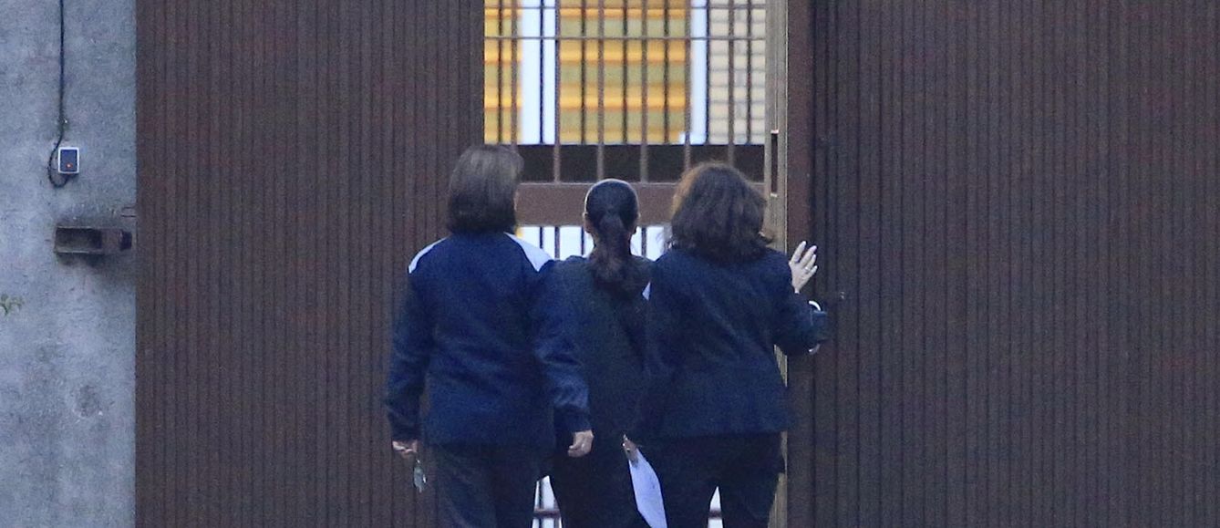 Foto: Isabel Pantoja el día de su ingreso en prisión el pasado noviembre de 2014 (Efe)