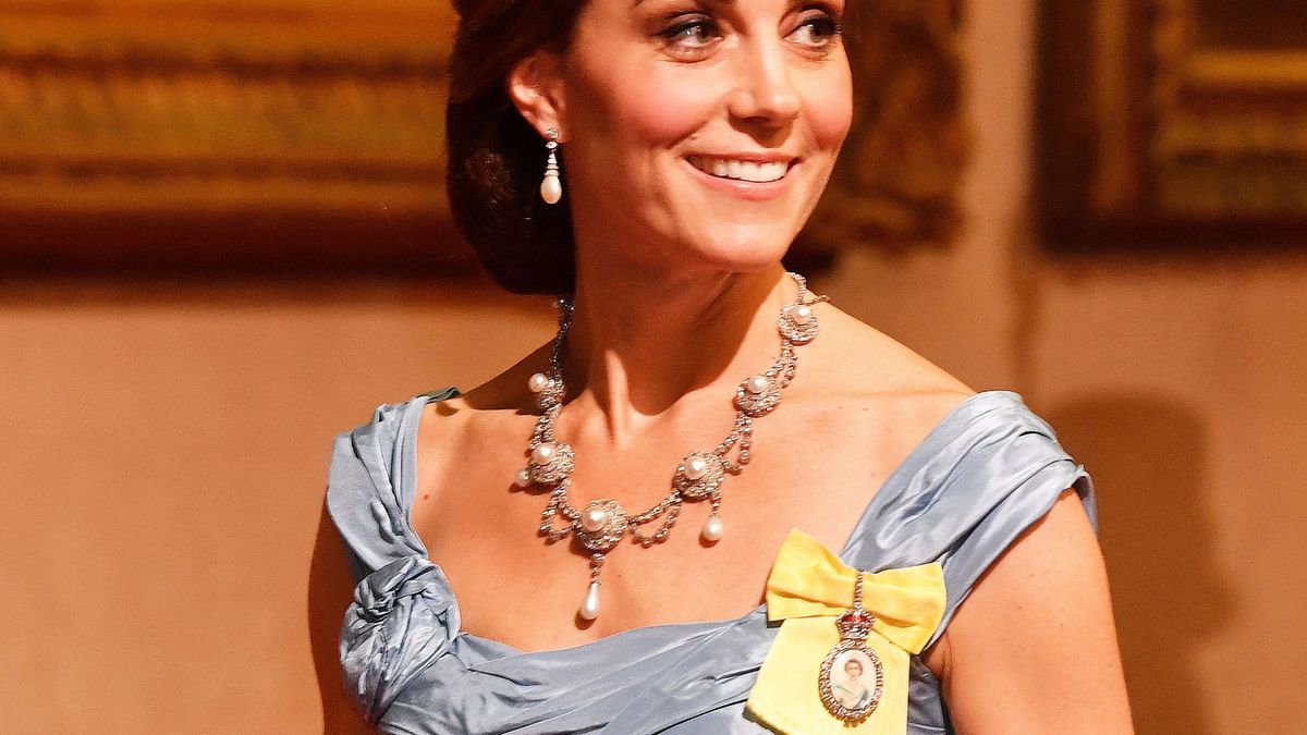 Sabemos cuál es su preferida, pero no es la unica tiara que ha lucido Kate Middleton