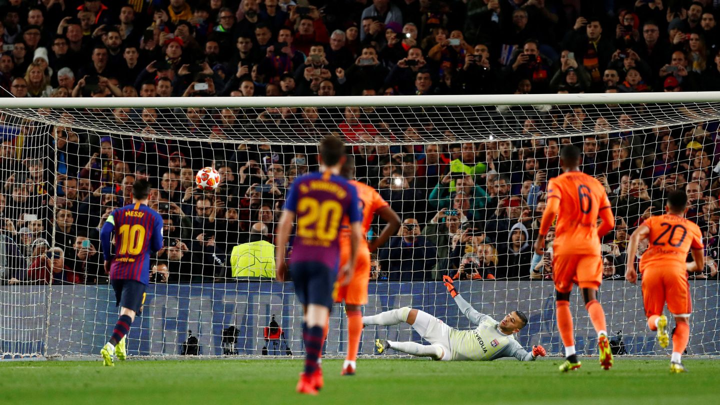 Messi abrió el marcador con un gol de penalti a lo Panenka. (Reuters)