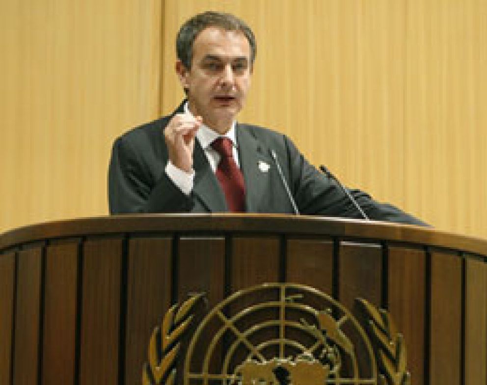 Foto: Zapatero pide a África más contundencia contra la piratería y el terrorismo
