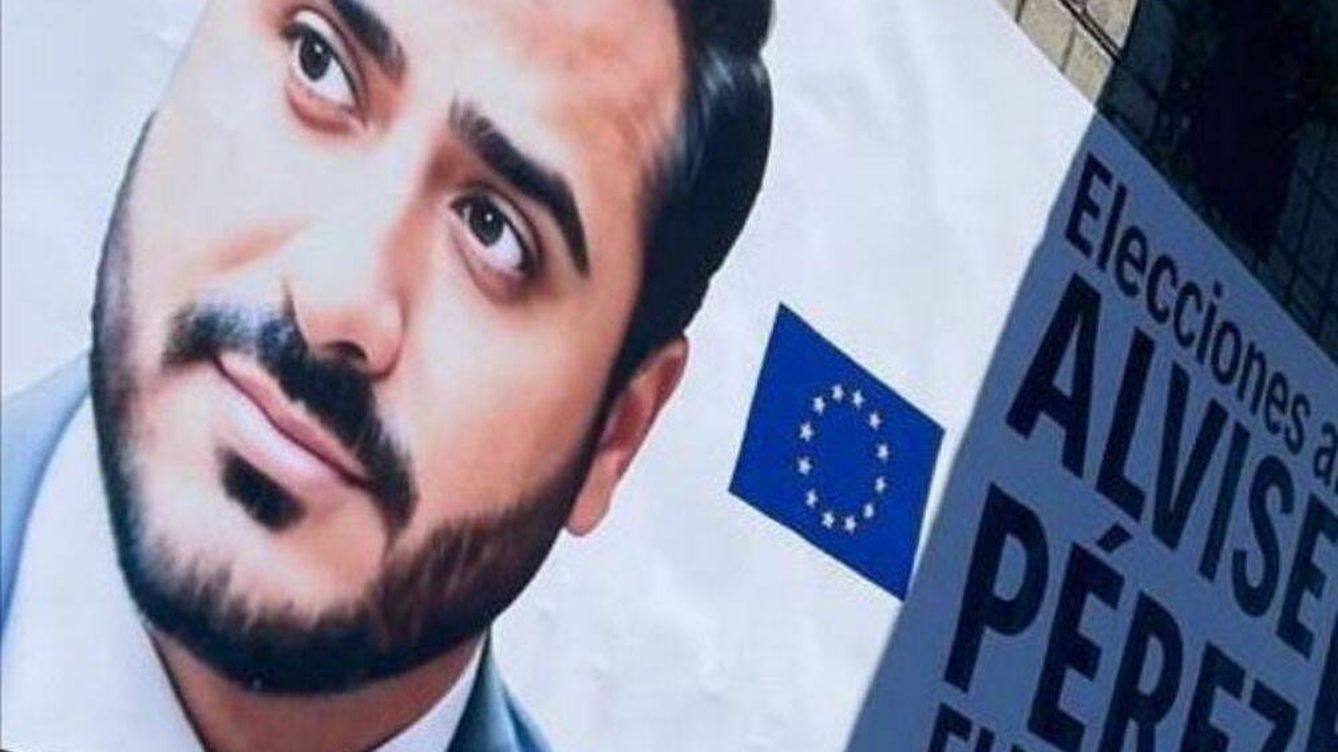 Foto: Cartel publicitario de Alvise Pérez para las elecciones europeas del 9 de junio. (Agencias)