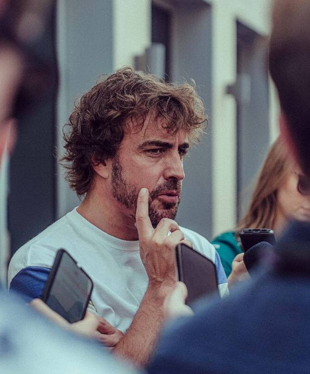 Foto: Alonso, el día de su primer test con su nuevo equipo en Abu Dhabi (Aston Martin)