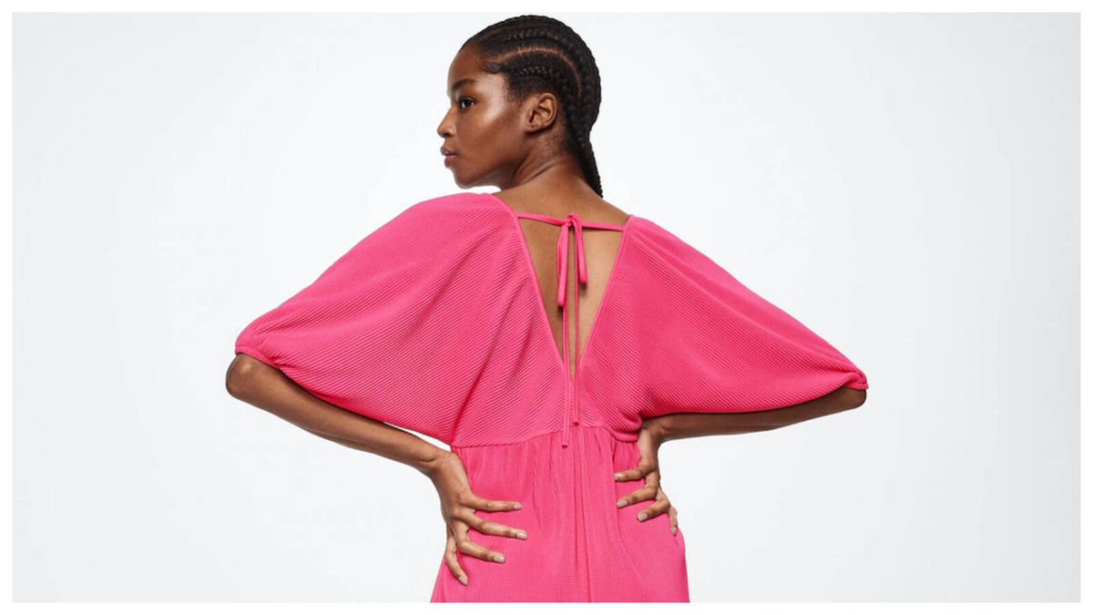 Necesitas un vestido rosa este verano: de Mango a El Corte Inglés por menos de 30 euros 