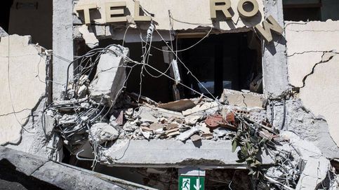 Hotel Roma, un ataúd de escombros: se derrumba con 32 huéspedes