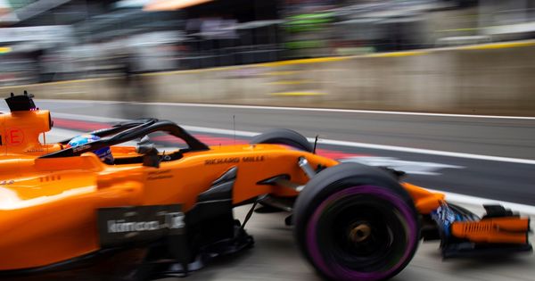 Foto: El McLaren de Alonso, en los entrenamientos. (Reuters)