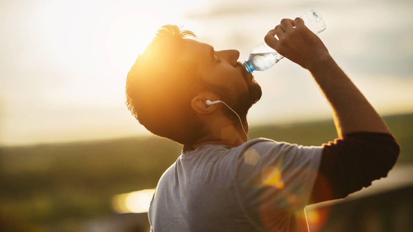 La importancia de estar bien hidratado (iStock)