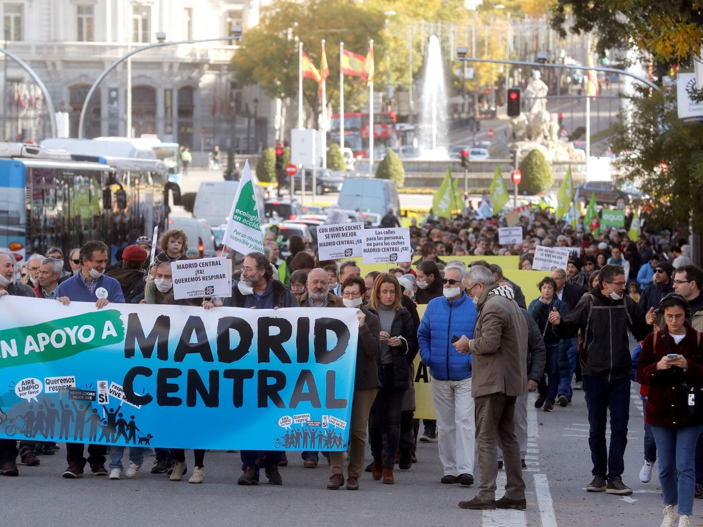 Manifestación en apoyo a Madrid Central. (EFE)