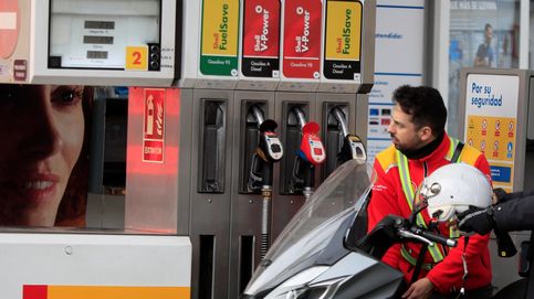 La gasolina alcanza el precio más alto en siete años mientras la luz pulveriza su coste récord