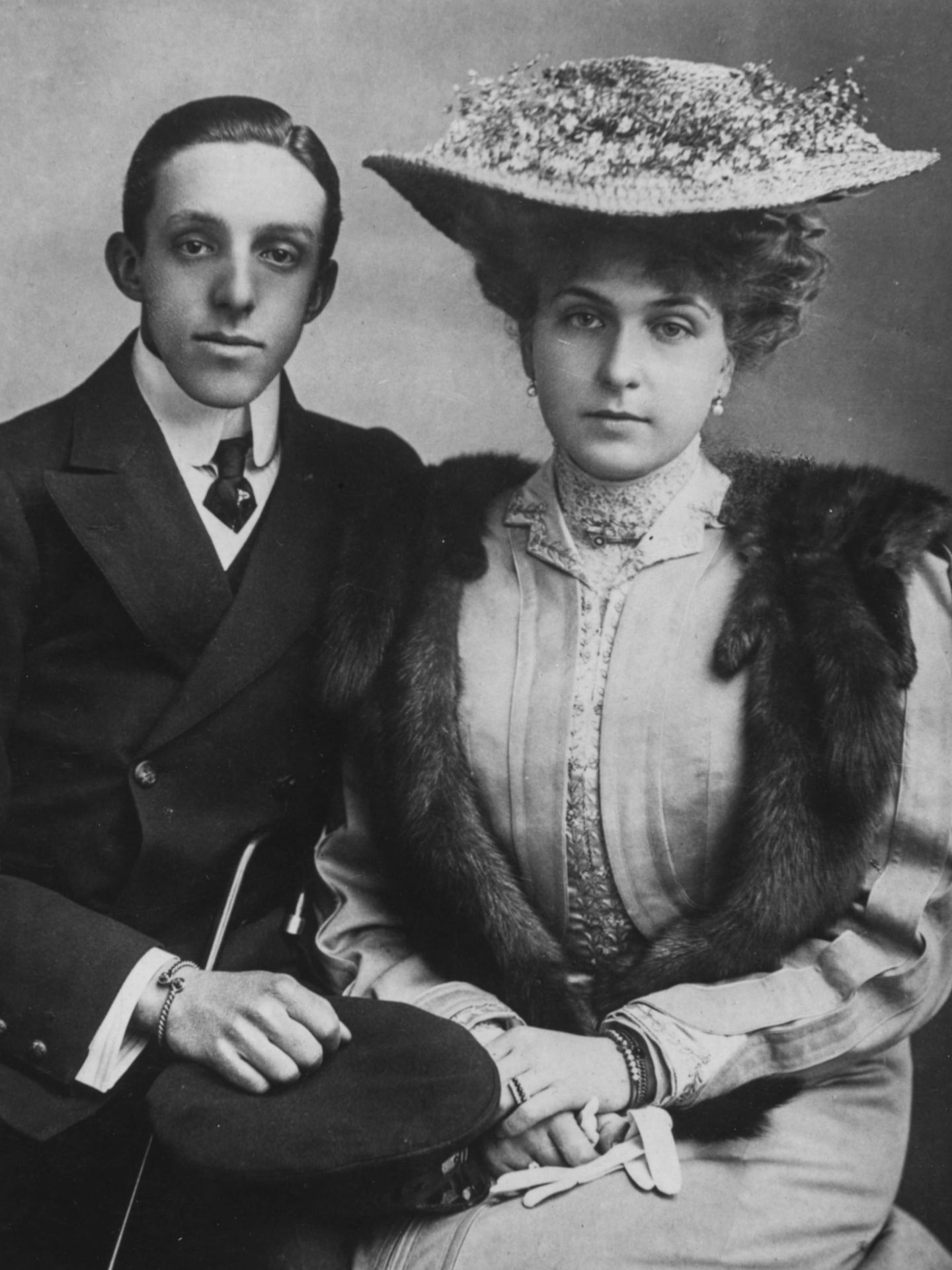 Alfonso XIII y Victoria Eugenia, en 1906. (Getty)