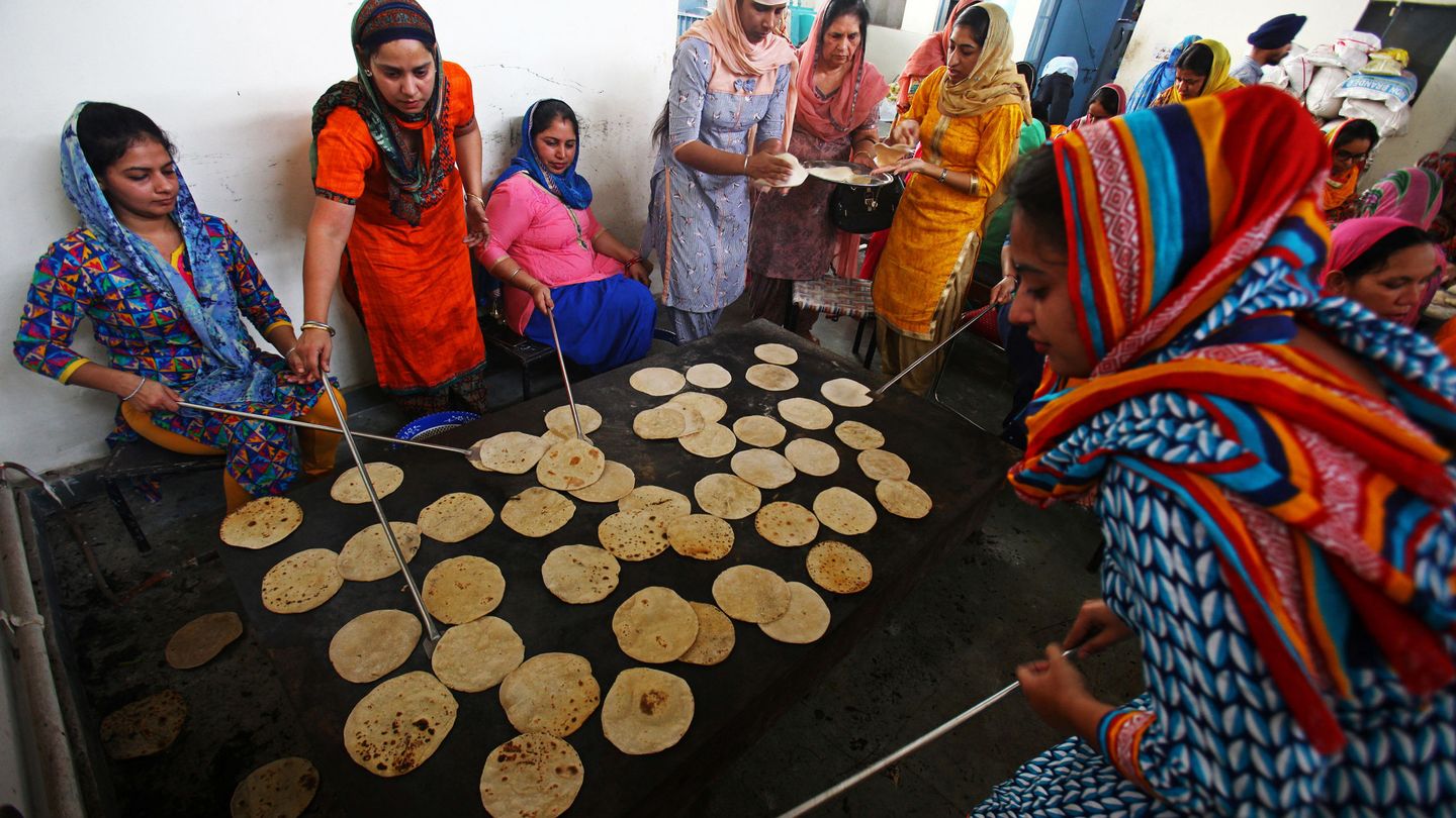 Los chapatis nunca faltan en la dieta de Bishop (Reuters/Ajay Verma)