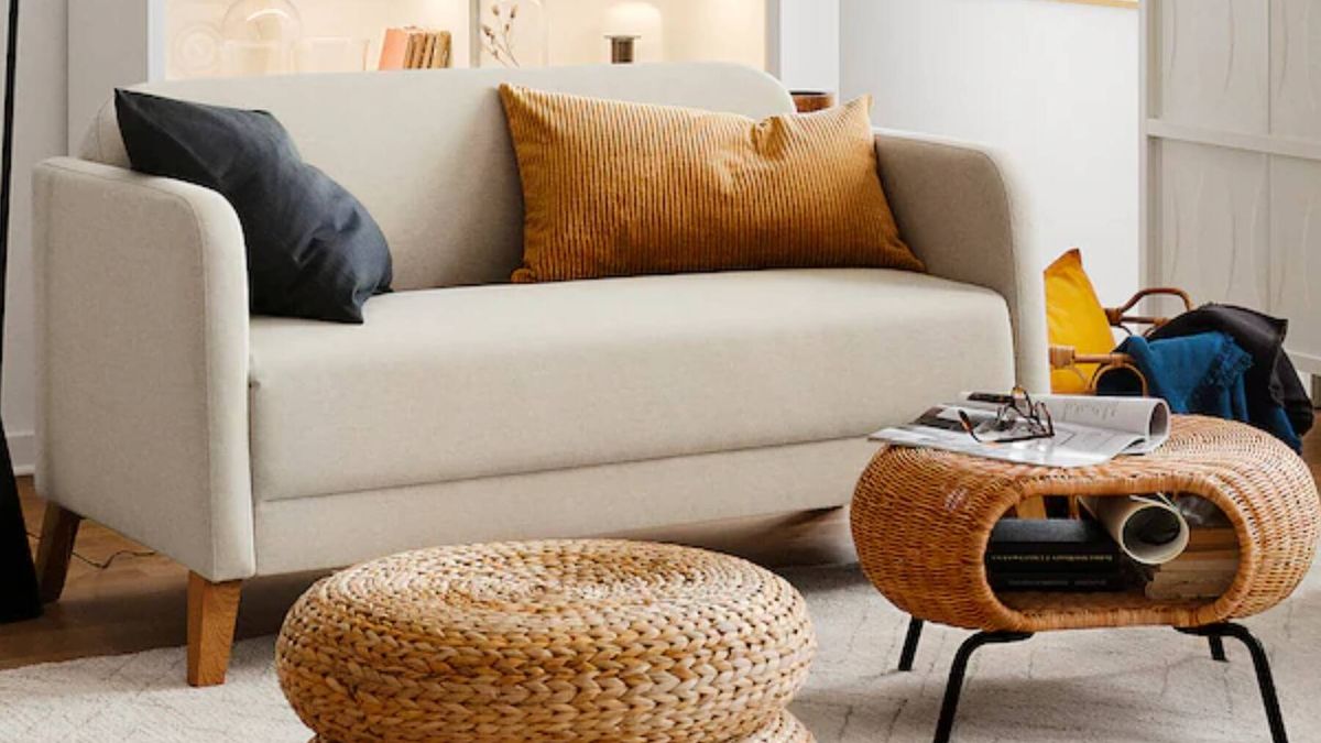 nuevo sofá de Ikea es el mueble perfecto para con salones pequeños