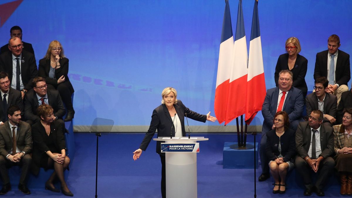 El ultraderechista Frente Nacional de Le Pen cambiará su nombre a Agrupación Nacional