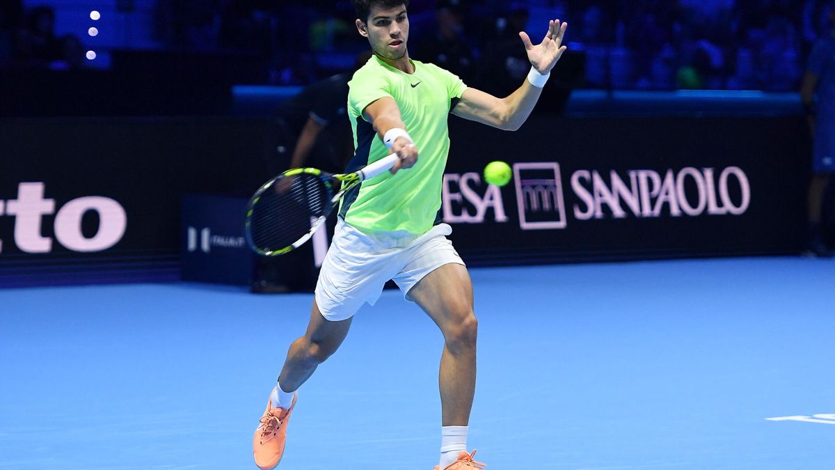 Alcaraz - Djokovic de las ATP Finals: horario y dónde ver el partido en TV y 'online'