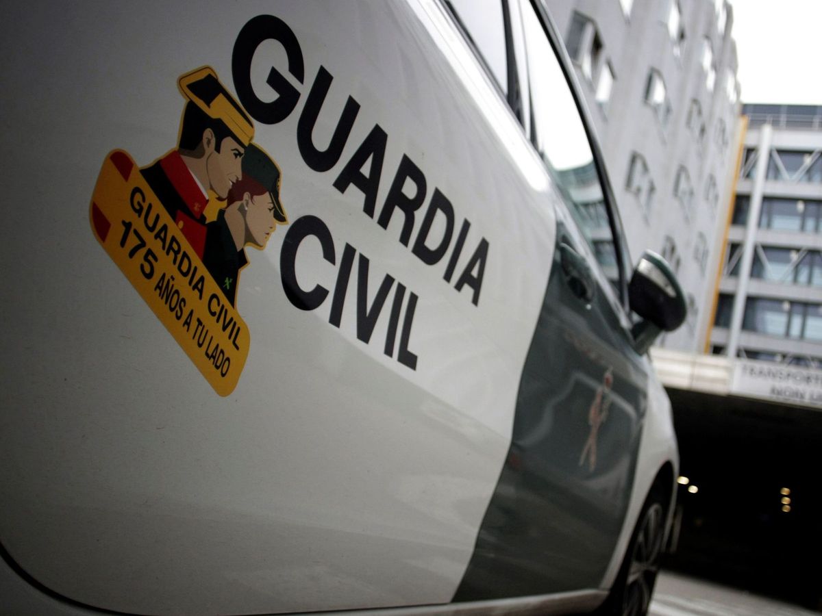 Foto: Un coche de la Guardia Civil. (EFE/Cabalar/Archivo)