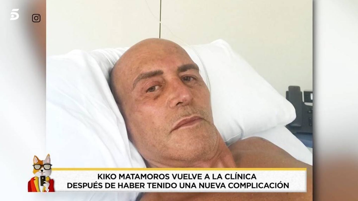 Matamoros, en el hospital tras ser operado. (Telecinco).