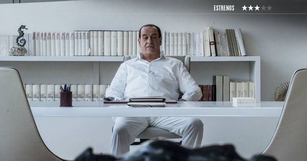 Foto: Toni Servillo interpreta a Silvio Berlusconi en la última película de Paolo Sorrentino. (DeAPlaneta)