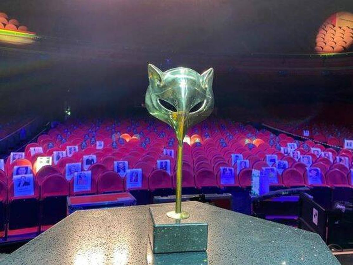Foto: Estatuilla de los premios Feroz. 