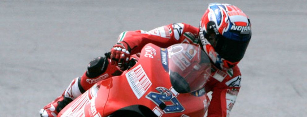 Foto: Casey Stoner, claro dominador de los libres en MotoGP